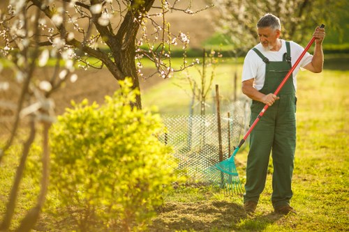 Garden waste removal and recycling in Highbury